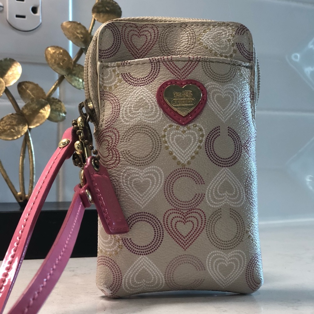 COACH Pink & Gold Op Art Signature Heart Coated Canvas & Leather Wristlet Wallet
